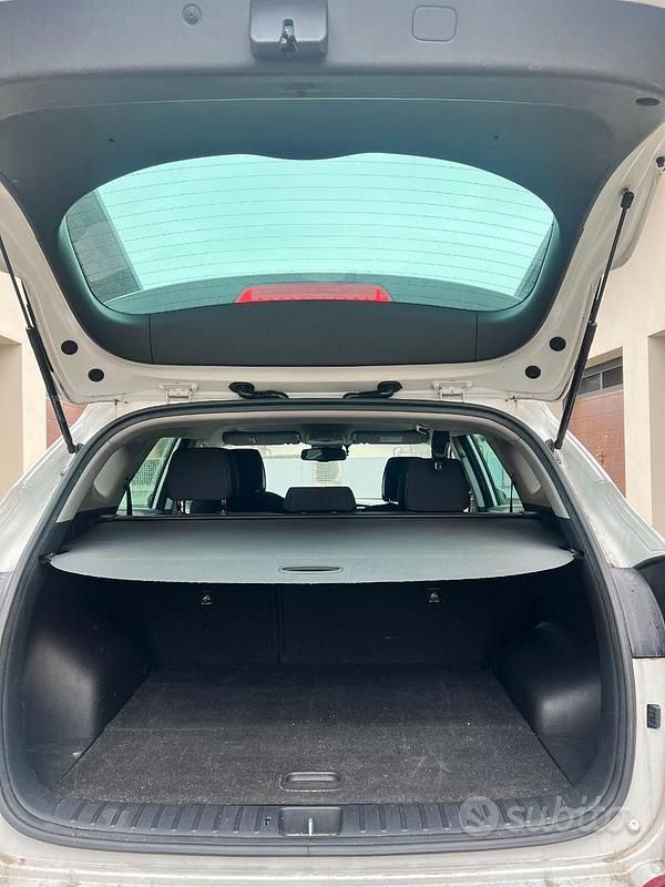 Usata Hyundai Tucson Comfort 116 CV (85 kW) 2015 Bianco SUV