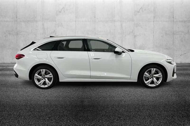 Usata Audi A5 Business 150 CV (110 kW) 2025 Bianco Station wagon