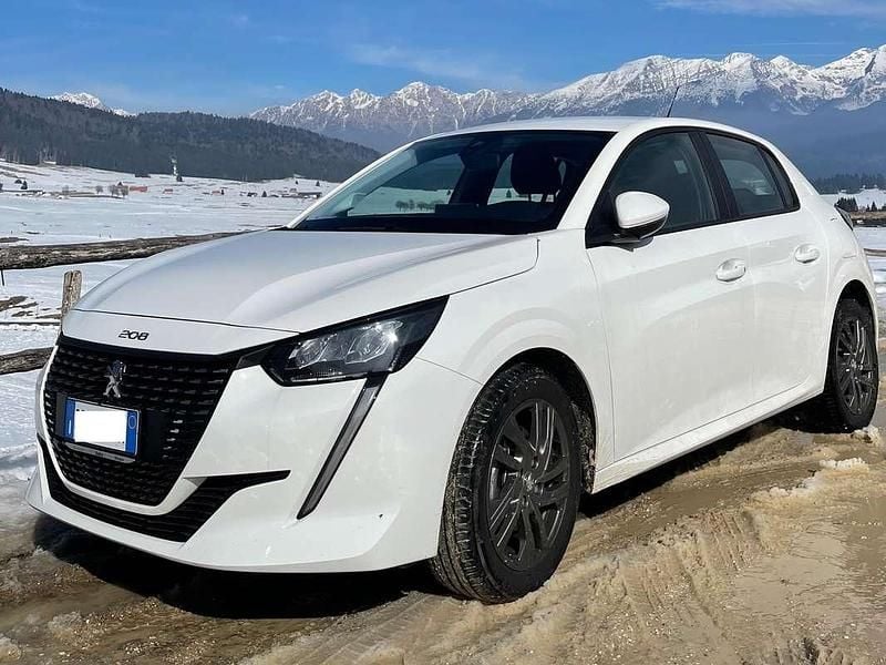 Usata Peugeot 208 Active 102 CV (75 kW) 2021 Bianco Utilitaria