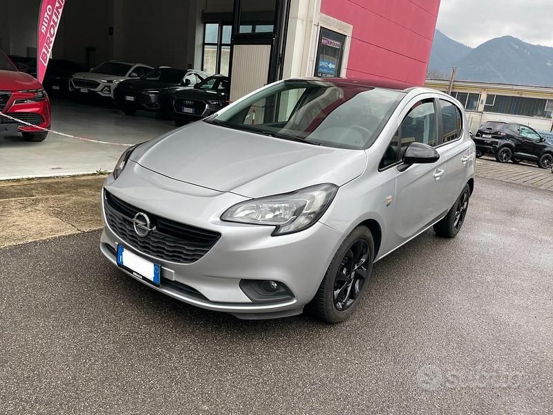 Usata Opel Corsa Edition 69 CV (50 kW) 2019 Nero Utilitaria