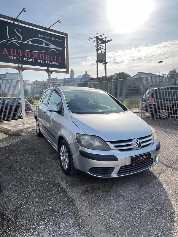 Usata VW Golf Plus Cross Comfortline 102 CV (75 kW) 2006 Argento Monovolume