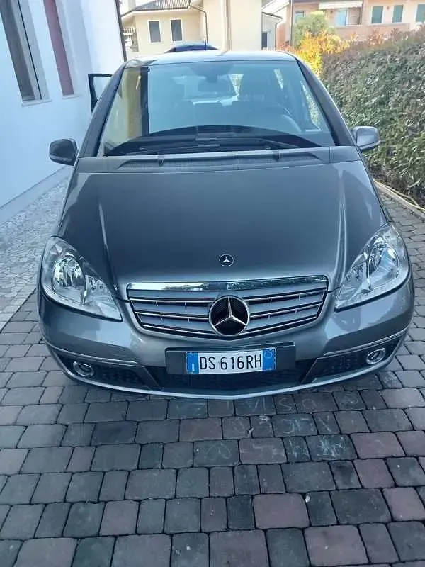 Usata Mercedes A150 Avantgarde Edition 95 CV (69 kW) 2008 Monovolume