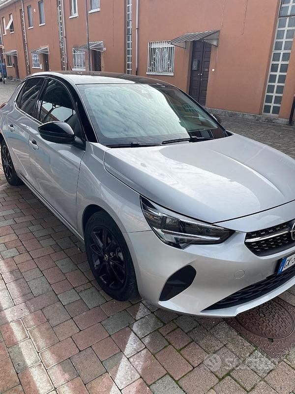 Usata Opel Corsa 101 CV (74 kW) 2022 Grigio Utilitaria