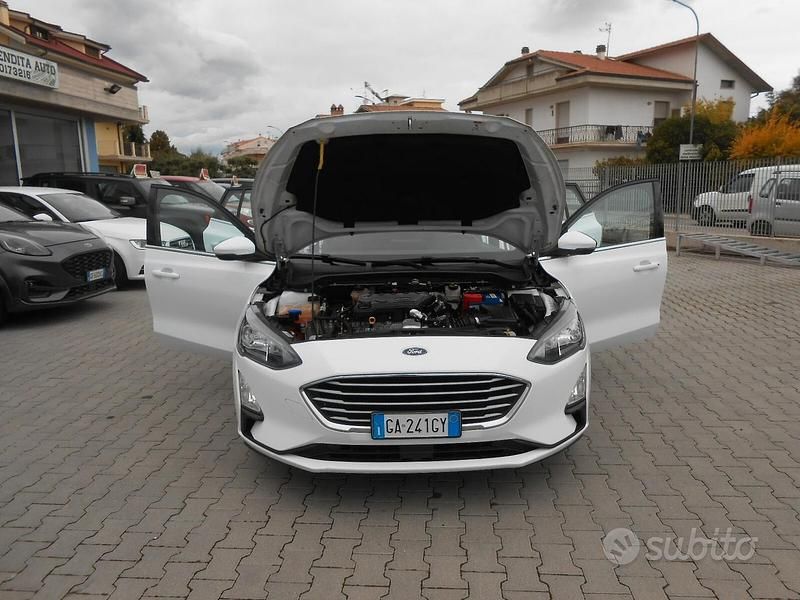 Usata Ford Focus Business Edition 95 CV (69 kW) 2020 Bianco Station wagon