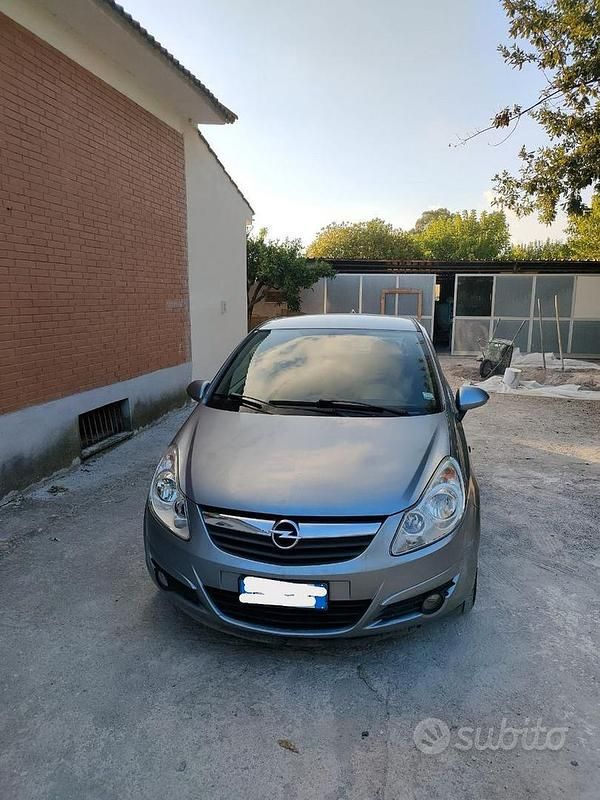 Usata Opel Corsa 60 CV (44 kW) 2009 Grigio Utilitaria