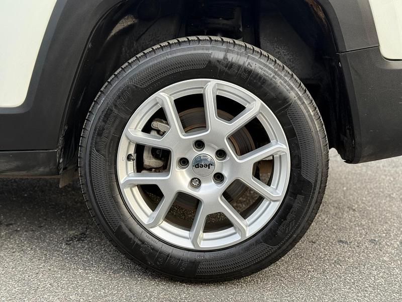 Usata Jeep Renegade Limited 190 CV (139 kW) 2022 Bianco SUV