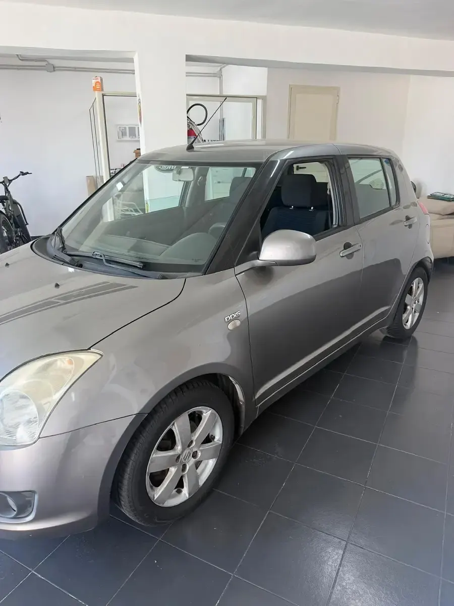 Usata Suzuki Swift GL 69 CV (50 kW) 2008 Grigio Utilitaria