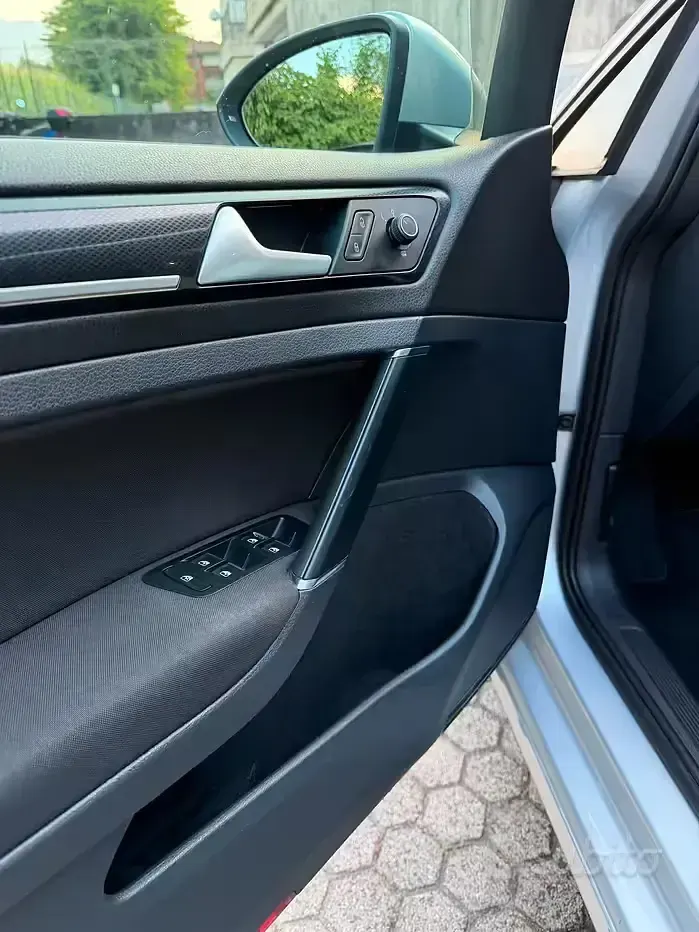 Usata VW Golf VII 110 CV (80 kW) 2016 Grigio Berlina