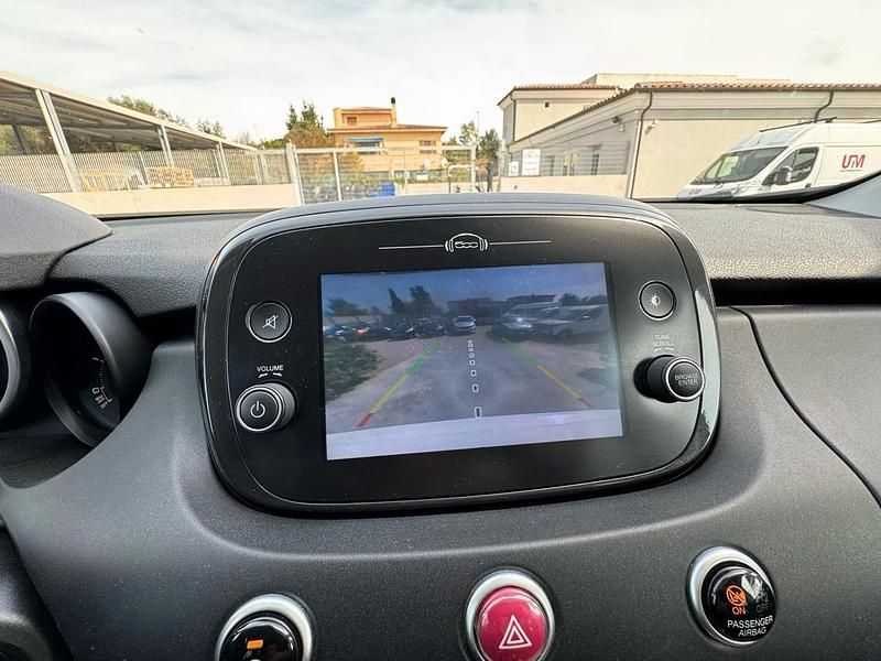 Usata Fiat 500 Lounge 119 CV (87 kW) 2013 Bianco SUV