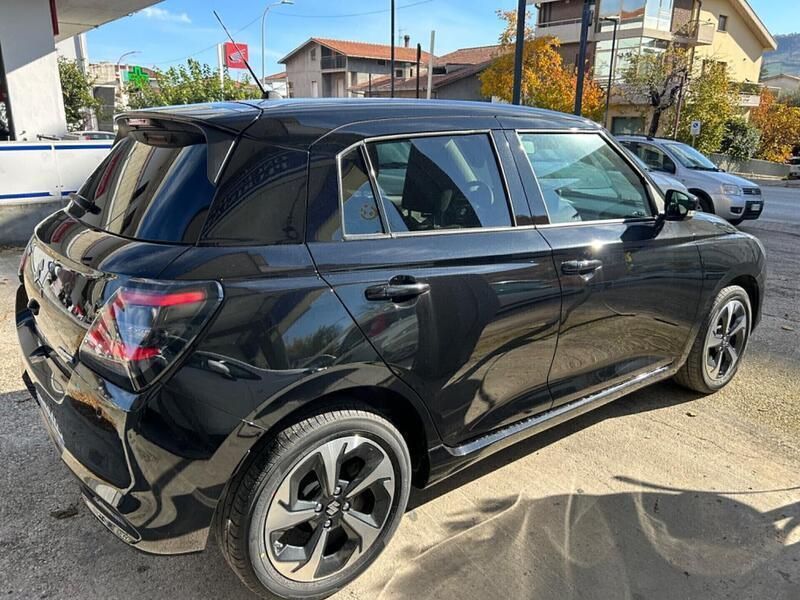 Usata Suzuki Swift 83 CV (61 kW) 2024 Nero Utilitaria