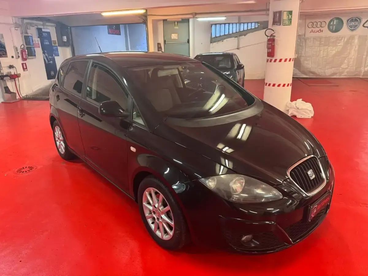 Usata Seat Altea XL Style 105 CV (77 kW) 2013 Nero Monovolume