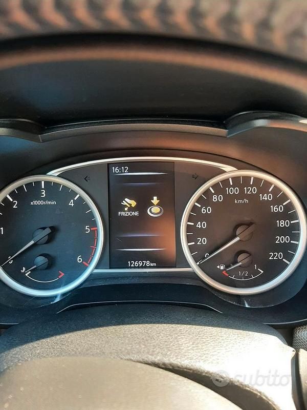 Usata Nissan Micra N-Connecta 90 CV (66 kW) 2019 Nero Utilitaria