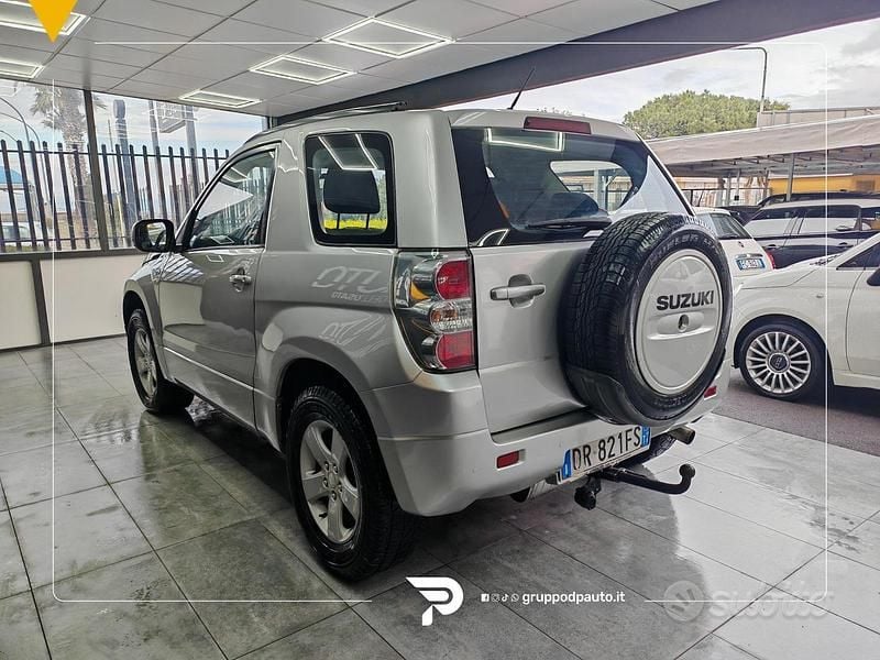 Usata Suzuki Grand Vitara 129 CV (94 kW) 2008 Nero SUV