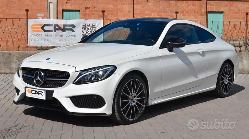 Usata Mercedes C300 AMG 245 CV (180 kW) 2017 Bianco Coupé
