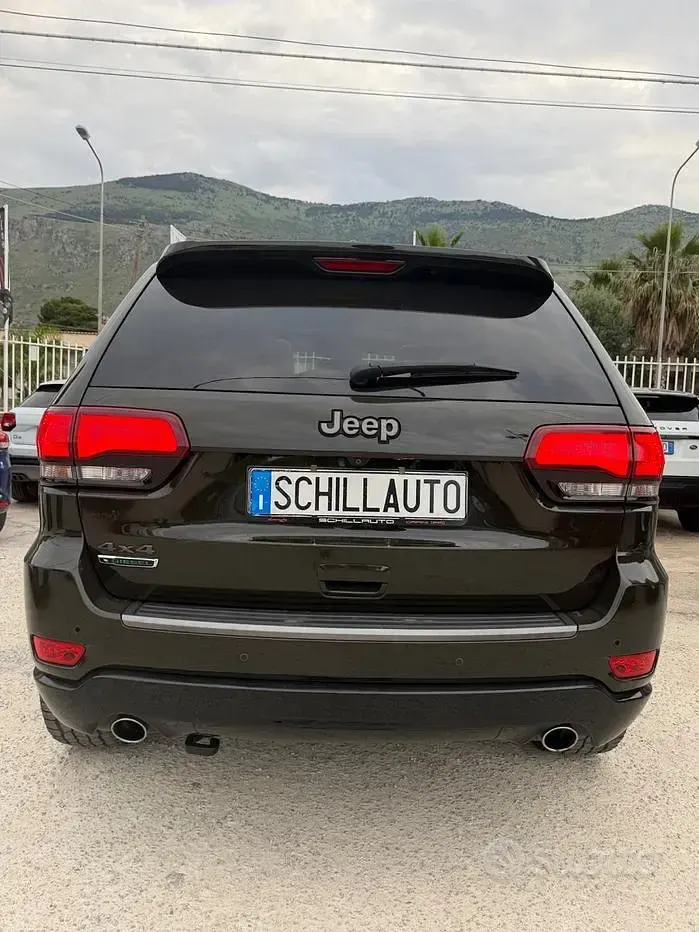 Usata Jeep Grand Cherokee Limited 250 CV (183 kW) 2016 Verde SUV