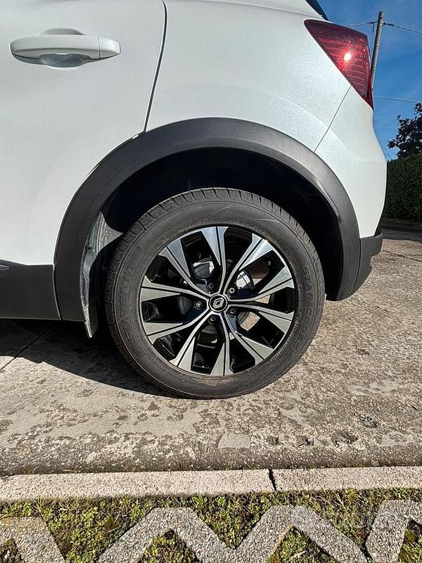 Usata Renault Captur 91 CV (66 kW) 2024 Bianco SUV
