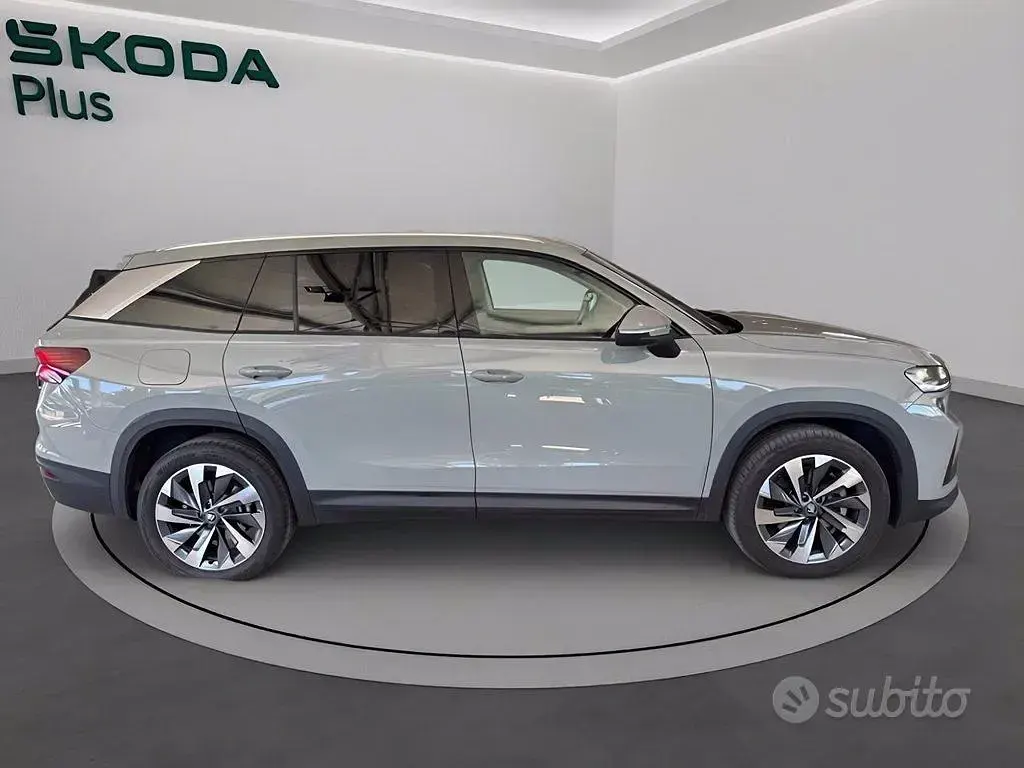 Usata Skoda Kodiaq Executive 150 CV (110 kW) 2025 Grigio acciaio SUV