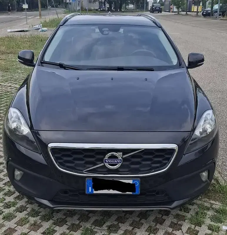 Usata Volvo V40 CC Ocean Race 114 CV (83 kW) 2014 Nero Station wagon