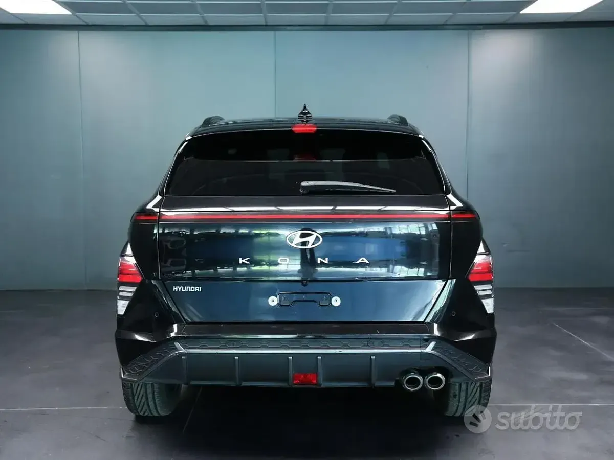 Usata Hyundai Kona N Line 120 CV (88 kW) 2023 Nero SUV