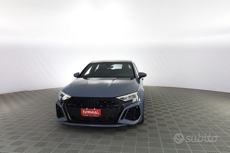 Grigio Usata 2022 Audi RS3 Design Tre volumi | 49.890 € - Immagine 1/4