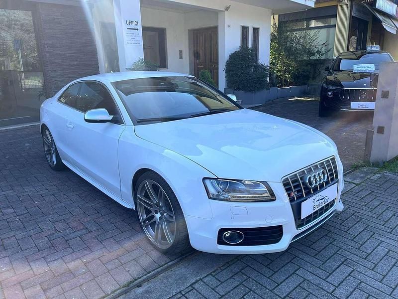 Usata Audi A5 Ambiente 354 CV (260 kW) 2010 Bianco Coupé