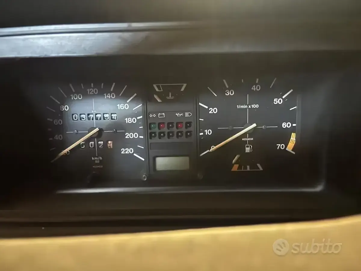 Usata VW Golf I GTI 110 CV (80 kW) 1982 Utilitaria