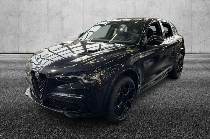 Nero Nuova 2025 Alfa Romeo Stelvio Quadrifoglio SUV | 96.950 € - Immagine 1/4