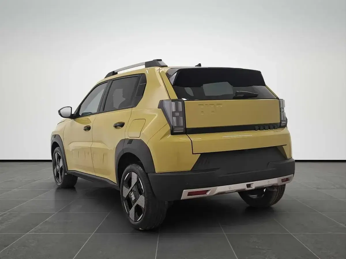 Nuova Fiat Grande Panda La Prima 101 CV (74 kW) 2026 Giallo Utilitaria