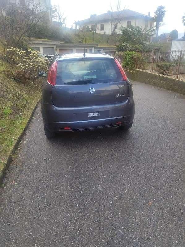 Usata Fiat Grande Punto 65 CV (47 kW) 2007 Utilitaria