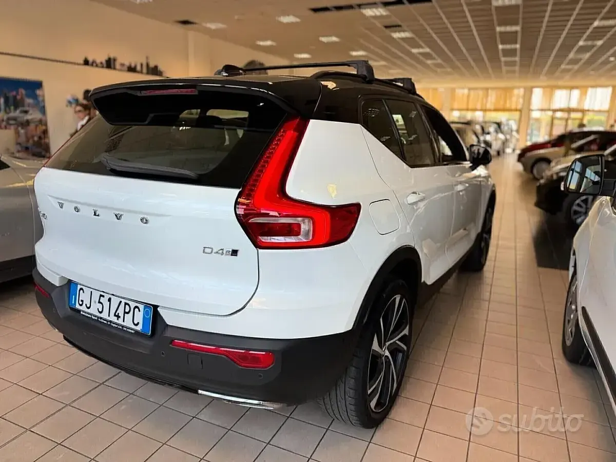 Usata Volvo XC40 R-Design 190 CV (139 kW) 2018 Bianco SUV