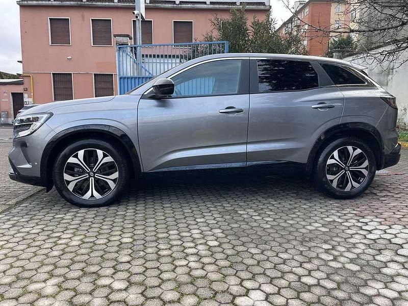 Usata Renault Austral Evolution 131 CV (96 kW) 2024 Grigio SUV