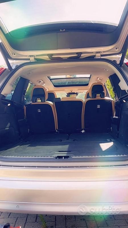 Usado Volvo XC90 Inscription 225 HP (165 kW) 2015 SUV