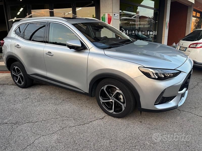 Usata MG HS Luxury 161 CV (118 kW) 2024 Grigio SUV