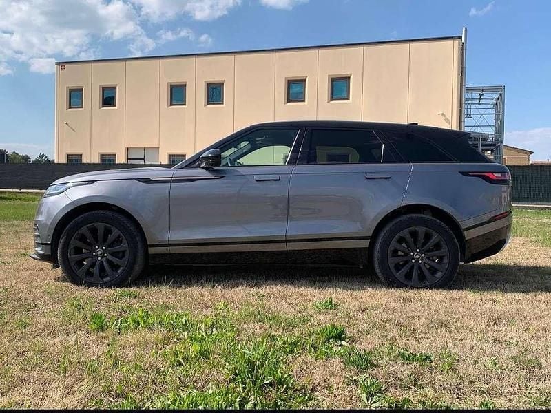 Używany Land Rover Range Rover Velar 204 KM (150 kW) 2021 Szary SUV
