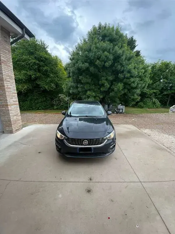 Usata Fiat Tipo S 120 CV (88 kW) 2018 Blu/azzurro Berlina