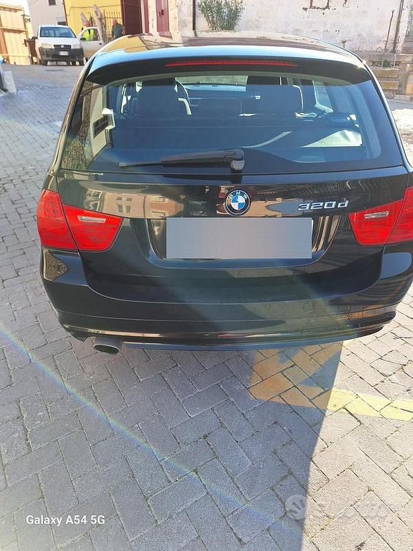 Usata BMW 320 Efficient Dynamics 177 CV (130 kW) 2008 Nero Station wagon