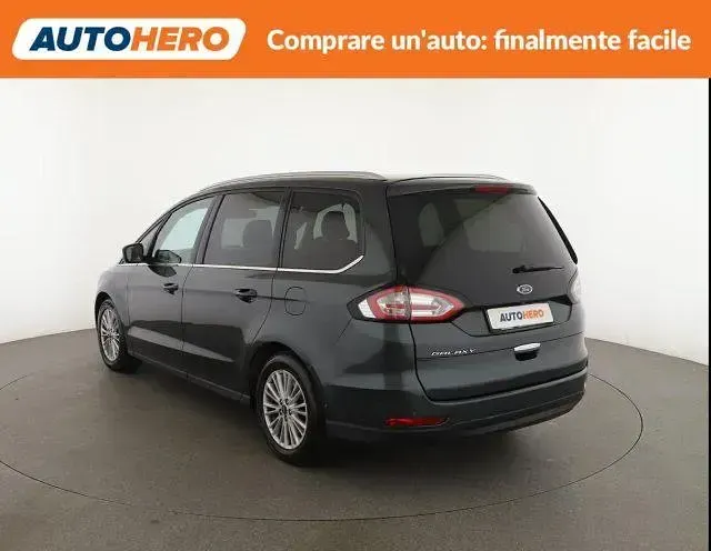 Usata Ford Galaxy Titanium 150 CV (110 kW) 2016 Verde Monovolume