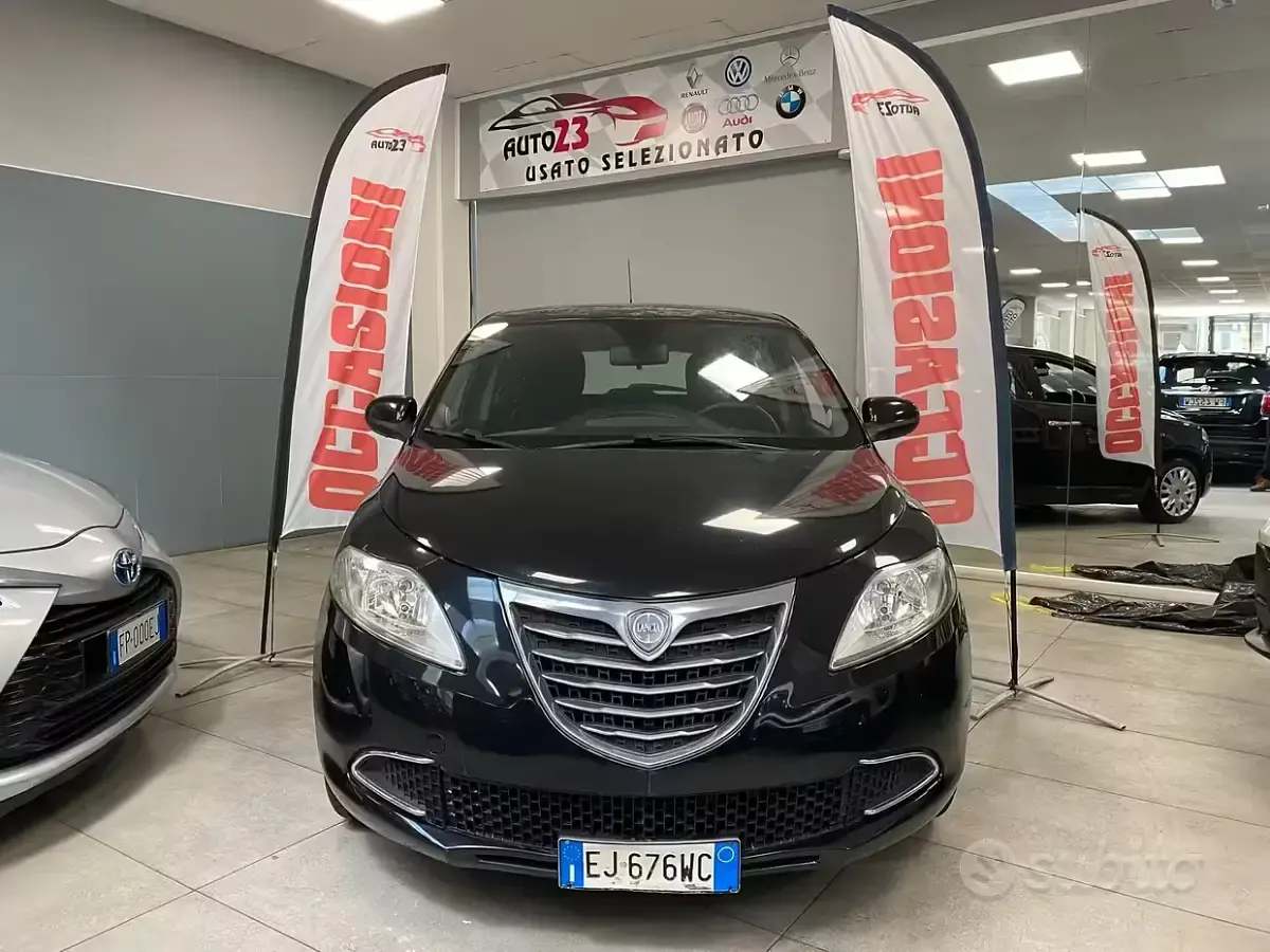 Usata Lancia Ypsilon S 95 CV (69 kW) 2011 Nero Utilitaria