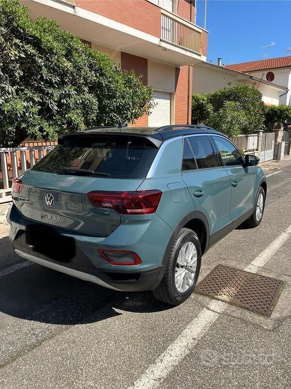 Usata VW T-Roc Edition 116 CV (85 kW) 2024 Blu SUV
