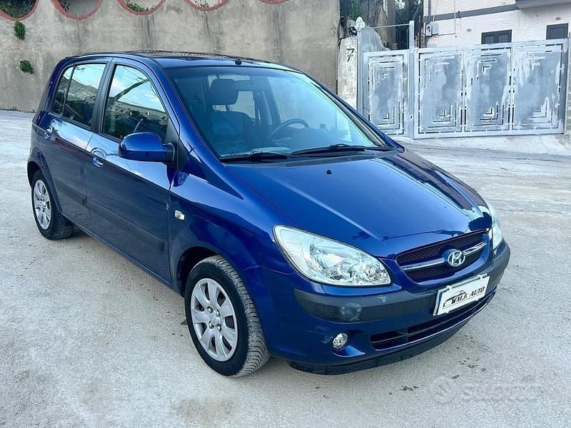 Usata Hyundai Getz Style 88 CV (64 kW) 2008 Blu Utilitaria
