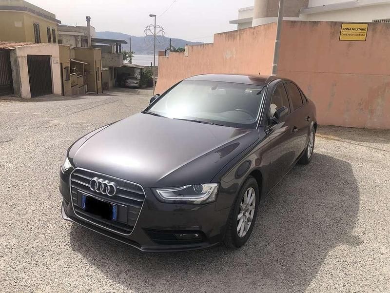 Usata 2016 Audi A4 Business Tre volumi | 12.900 € (Buon prezzo) - Immagine 1/4