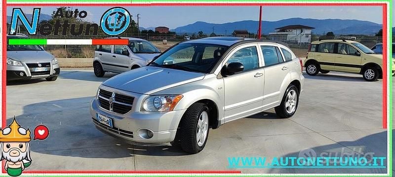 Usata Dodge Caliber SXT 140 CV (102 kW) 2010 Grigio Utilitaria