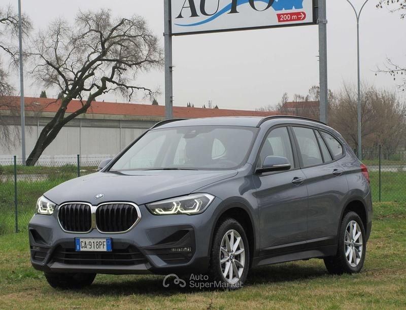 Storm bay metallic Usata 2020 BMW X1 Advantage SUV | 26.000 € (Cara) - Immagine 1/4