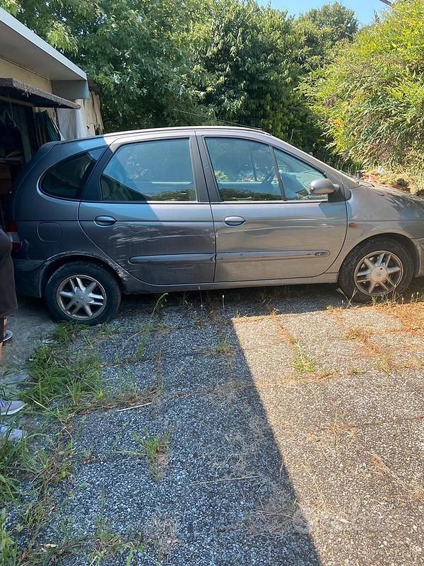 Brugt Renault Mégane II 2003 Grå Sedan