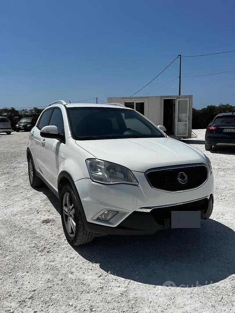 Usata SsangYong Korando 175 CV (128 kW) 2013 Bianco SUV