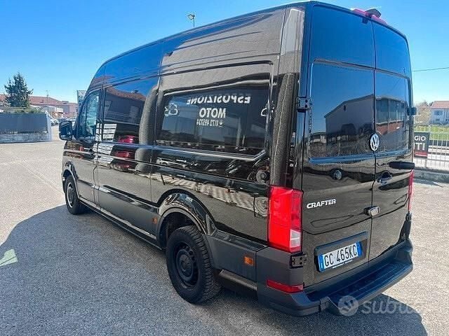 Usata VW Crafter 140 CV (102 kW) 2020 Marrone Furgone