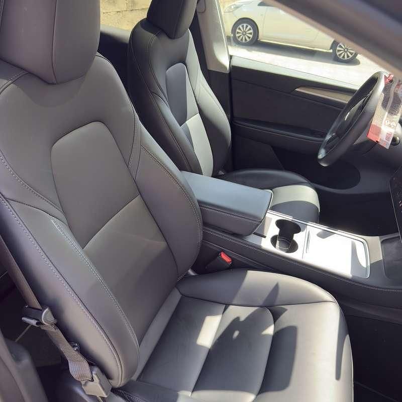 Usata Tesla Model Y RWD 88 kW (120 CV) 2023 Nero SUV