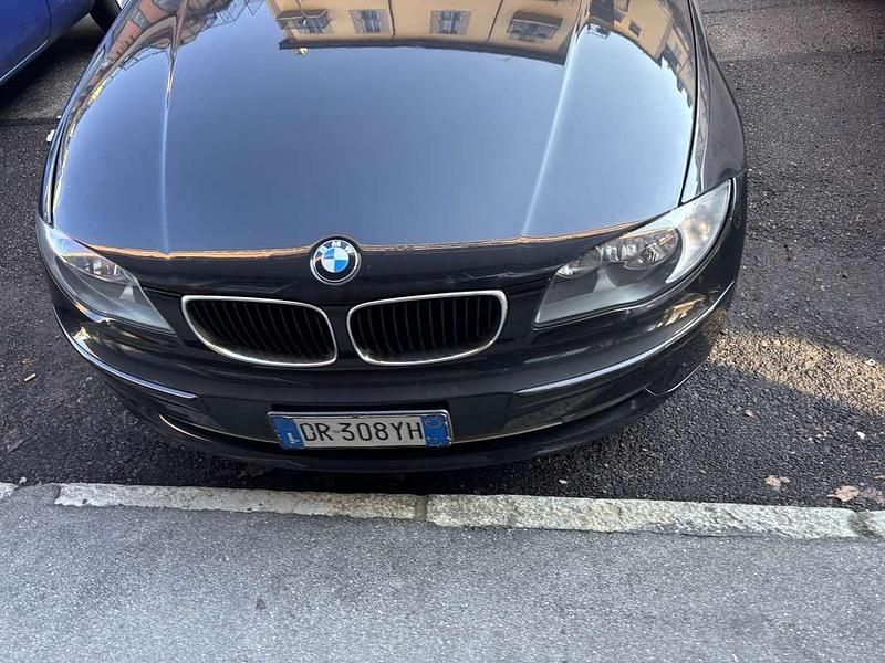 Usata BMW 118 143 CV (105 kW) 2008 Utilitaria