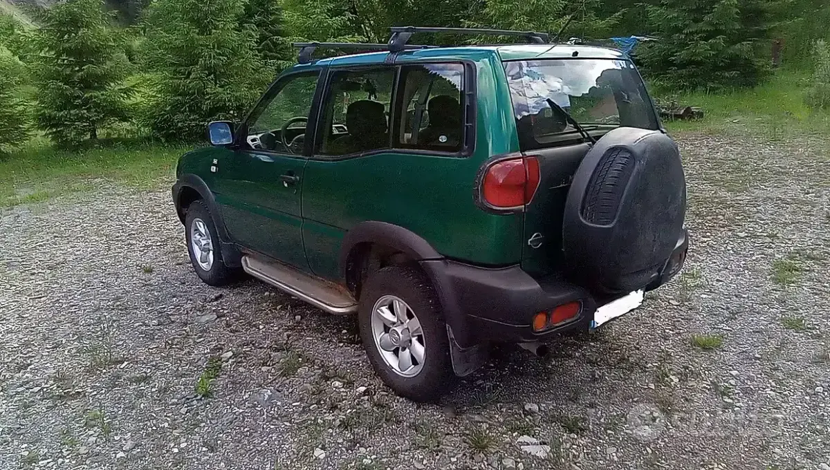 Usata Nissan Terrano 2000 Verde SUV