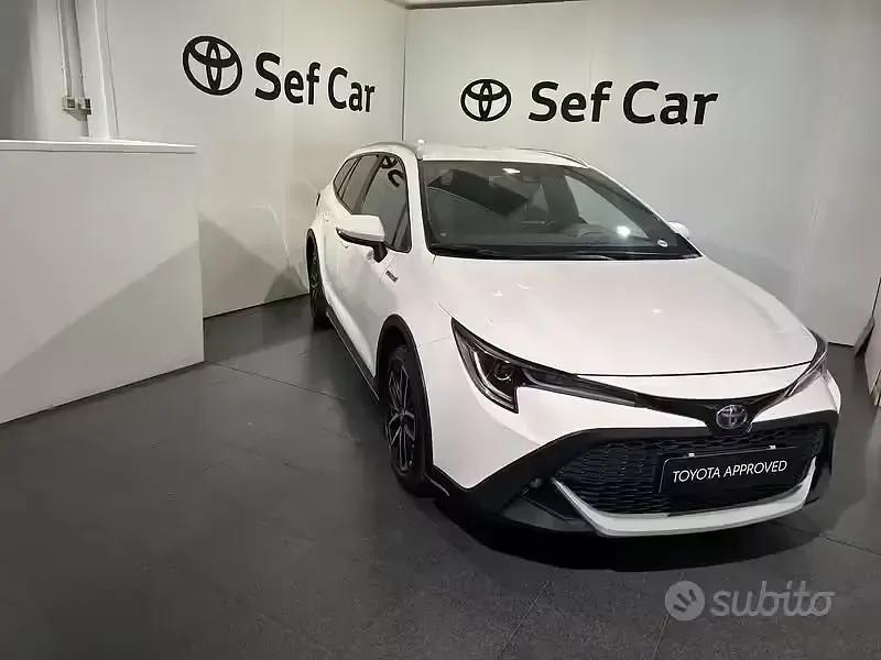 Usata Toyota Corolla Sport 184 CV (135 kW) 2021 Bianco Station wagon